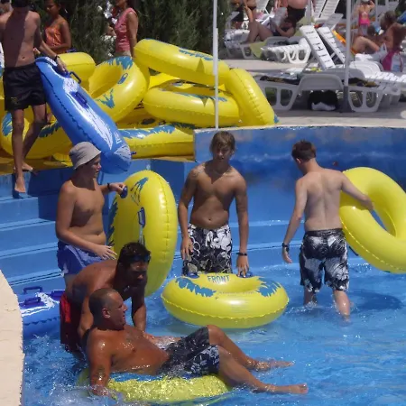 Apartment Deluxe Marina Cape 4 Stars 33 5 *