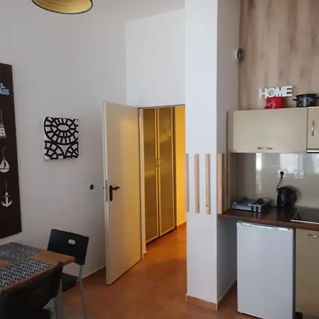 Apartment Deluxe Marina Cape 4 Stars 33 5 *